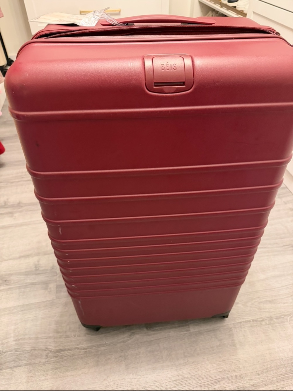 BEIS Burgundy Hard Shell Rolling Suitcase Large check in roller - Picture 2 of 6